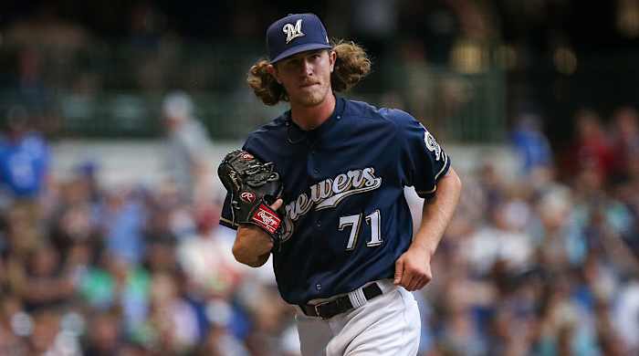 josh-hader-brewers-racist-tweets.jpg